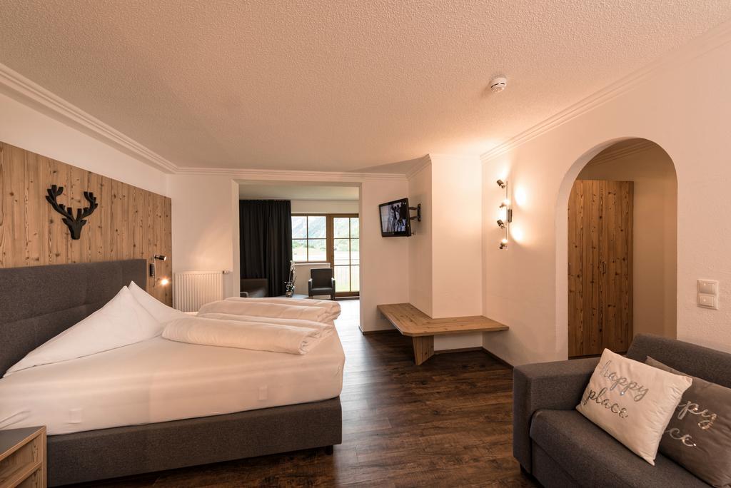 Hotel Moederle St. Leonhard im Pitztal Zewnętrze zdjęcie